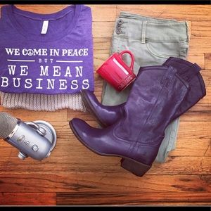 NOT IN STORES! Frye Carson Plum Leather Boots